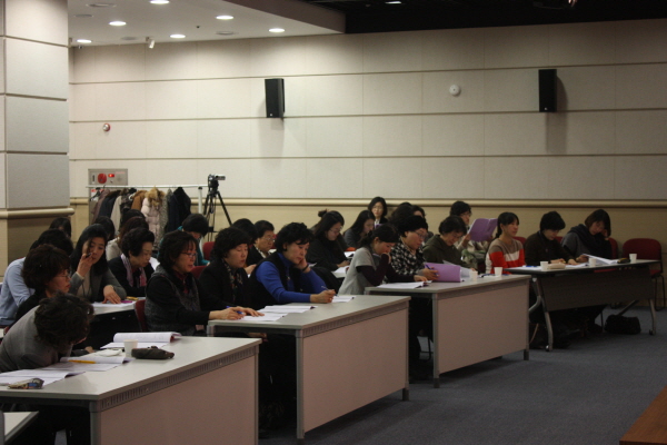 한국가정법률상담소 전국지부 신년모임(2012.01.13)한국가정법률상담소 전국지부모임3(2012.01.13).JPG