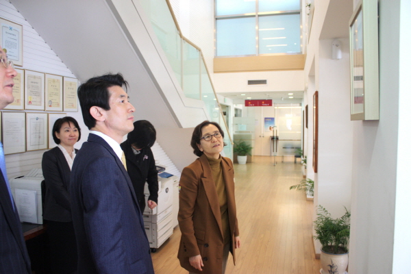 서울가정법원_한국가정법률상담소 방문(2012.04.05)IMG_4755.JPG