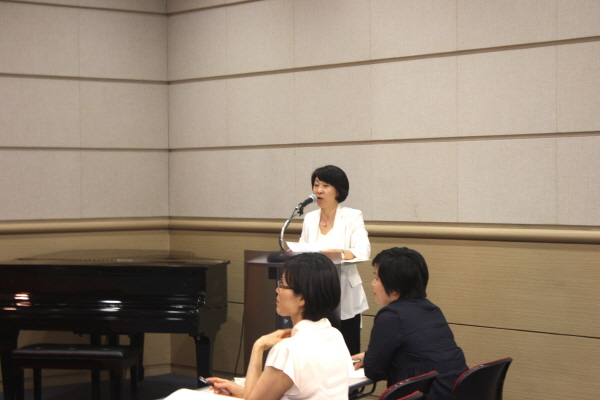 가정폭력특례법의 점검과 보완 토론회(2012.06.20)가정폭력특례법의 점검과 보완 토론회1(2012.06.20).JPG